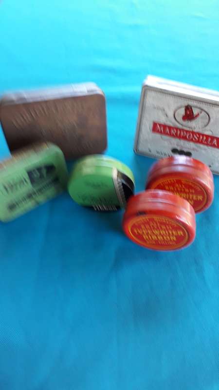 6 VINTAGE TINS