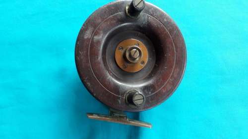 VINTAGE WOOD & BRASS FISHING REEL