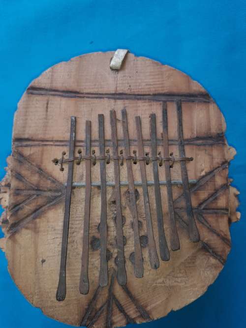 AFRICAN CALABASH GOURD KALIMBA
