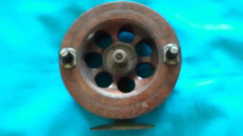 VINTAGE WOOD & BRASS  FISHING REEL