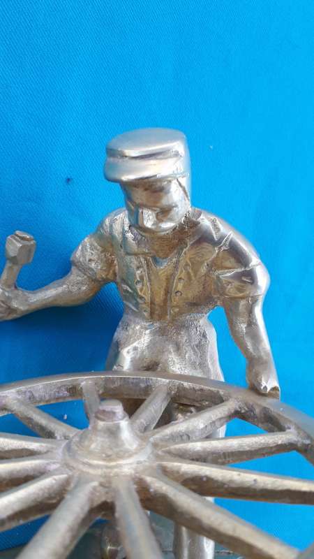 VINTAGE SOLID   BRASS ORNAMENT  "BLACKSMITH AT WORK ON HIS TRADE"