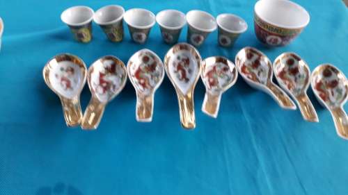 25 PIECES MIXED PATTERN CHINESE CROCKERY