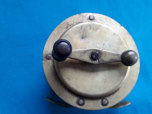 VINTAGE  'MILBRO'  BRASS FLY FISHING REEL   DIA  7 CM