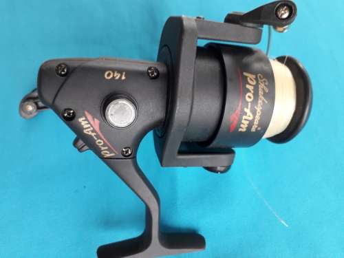 "SHAKESPEARE "    'PRO -AM  140'  FISHING REEL WITH LINE