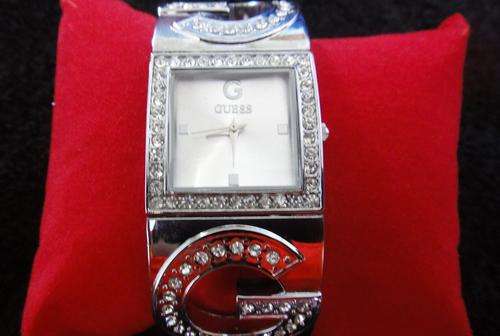 GUESS LADIES WATCH   ##BRAND NEW##