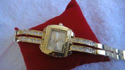 GORGEOUS  LADIES WATCH WITH DIAMANTES ##BRAND NEW##