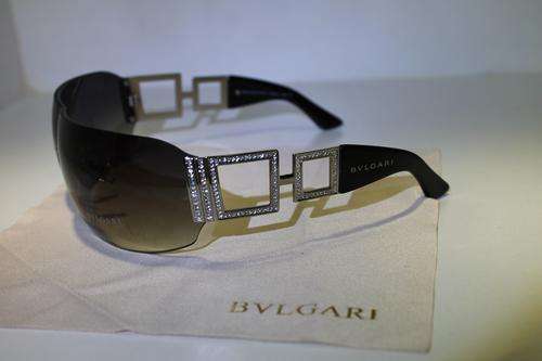 ORIGINAL BVLGARI LADIES SUNGLASSES IN BOX BLACK 6005B  ##BRAND NEW##