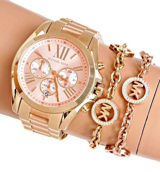Women s Watches Ladies Michael Kors Bradshaw 2tone Watch MK6359 BRAND NEW was sold for 1 600.00 on 7 Aug at 22 01 by CARLA86 in Durban ID 622564621