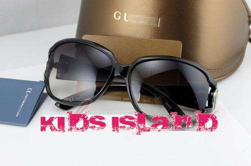 Summer Special Gucci Fashion Sunglasses- Woman