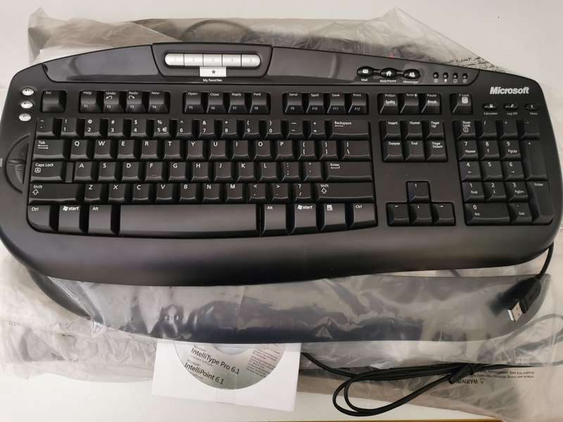 Microsoft Digital Media Keyboard 1.0A (Unboxed, never used)