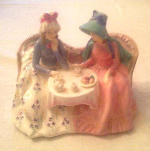 Royal Doulton Figurine - Afternoon Tea HN 1747