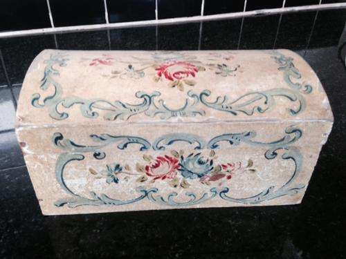 Vintage Folk Art Hand Painted Wooden Box