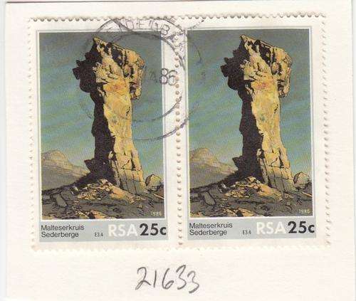 RSA Pair of 25c Malteserkruis Sederberge Stamps. As Image.