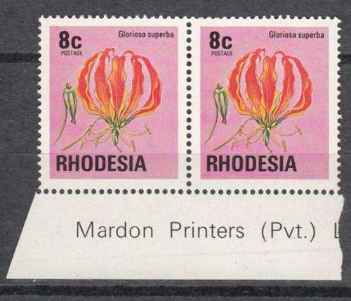 Rhodesia Pair of 8c Flame Lilly Stamps, Mint (Mardon Printers (PVT) in Gutter). As Image.