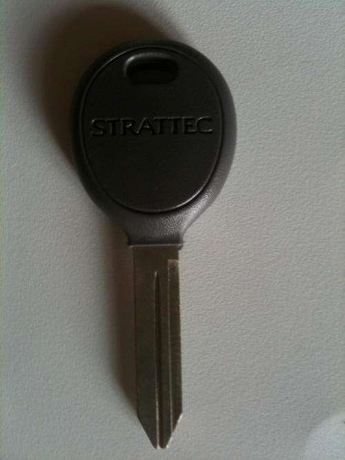 Jeep Cherokee / Wrangler replacement key with immobiliser chip - Brand new, uncut!