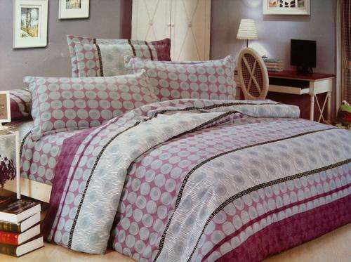 6 PIECE QUEEN SIZE LUXURY SUPER SOFT TOP QUALITY EXELLENT MATERIAL DUVET COVER SET!! Assorted Colous