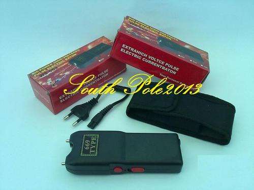 BIG-POWER HIGH-VOLTAGES STUN GUN WS-669 TYPE
