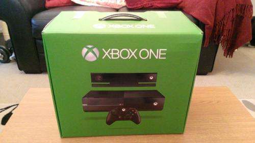 Microsoft Xbox One (Latest Model)- 500 GB Black Console (With Kinect)