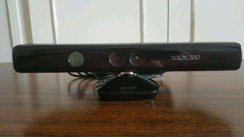 XBOX 360 Kinect sensor