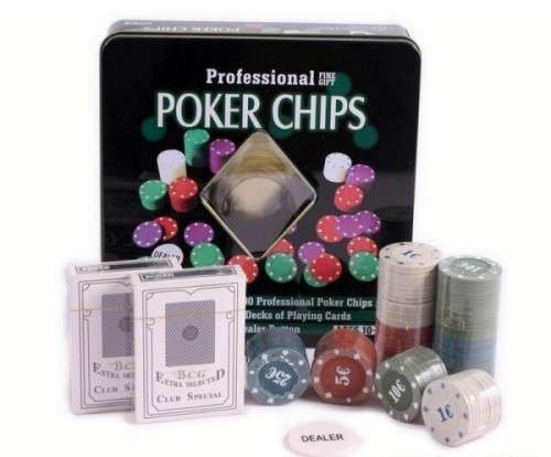 Set Poker Texas 100 Jetoane And 2 Pachete Carti