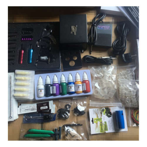 PROFESSIONAL TATTOO KIT COMPLETE WITH 2x GUNS, NEEDLES, INK & LOADS OF EXTRA'S