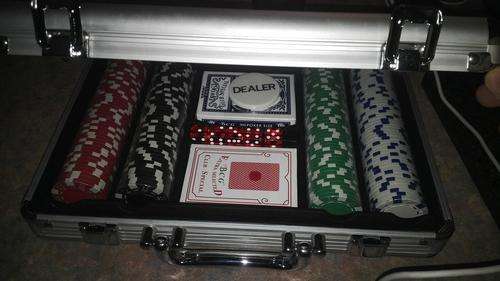 200 piece chipset