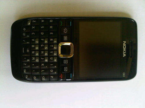Nokia E63 (2 weeks old)