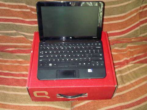 Compaq Mini 110c (excellent condition!!!)