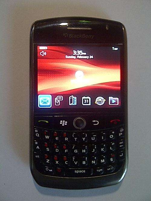 Blackberry 8900
