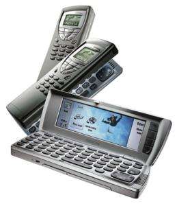NOKIA 9210i COMMUNICATOR(NEEDS BRAND NEW BATTERY)