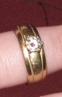 18k gold diamond ring