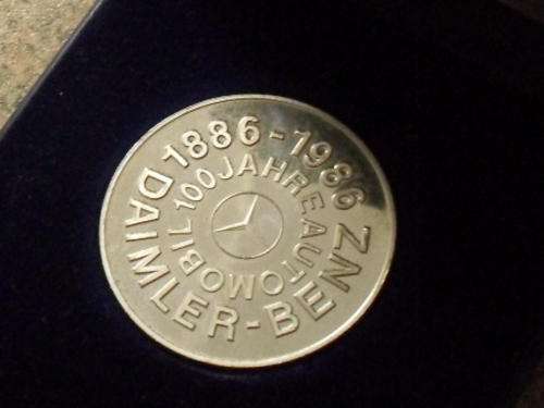 STUNNING MERC BENZ 100% SILVER MEDALLION - NO RESERVE!!!