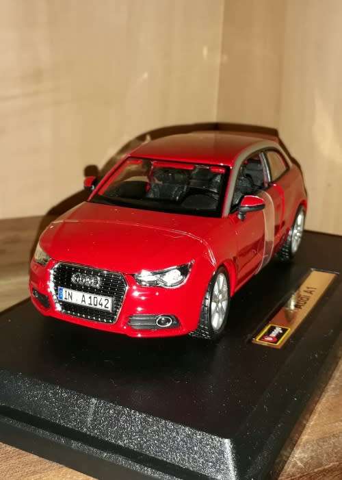 AUDI A1 DIECAST SCALE 1/24 CAR IN DISPLAY BOX BY BBURAGO - CLASSIC