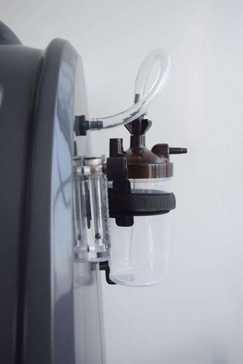 OXYGEN CONCENTRATOR AE-5