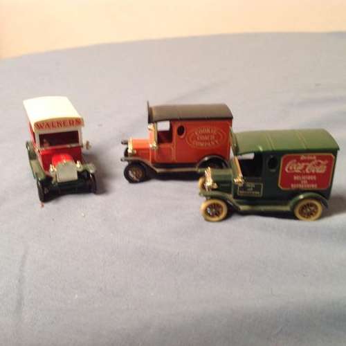 No 179. 3 toy cars