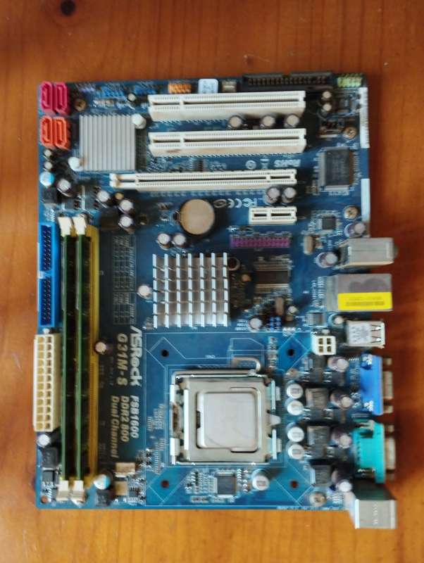 ASROCK G31M Motherboard +Pentium Dual Core E6300 2.8GHz CPU + 4GB DDR2 Ram