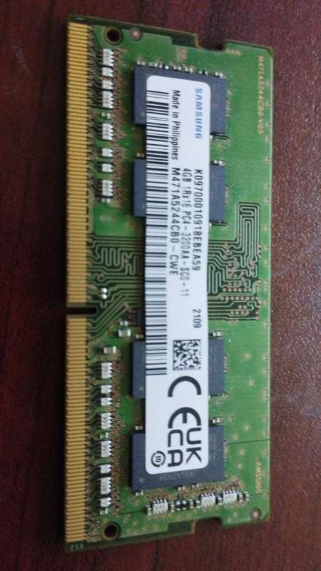 Samsung 4GB DDR4-3200MHz 1Rx16 PC4-3200AA 260-Pin SDRAM Laptop Memory