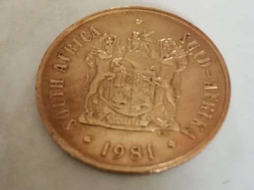 2c -  1981 -  Bi-Lingual - Coat of Arms