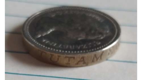 1983 - UK - One Pound - ER II - Edge  Incuse lettering - Demonetised Oct 2017 -Nickel-Brass
