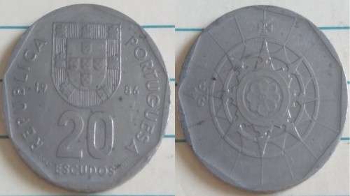 1986 - Portugal - 2 Escudos - Boat at sail with four fishes - Demonetised Feb 2002 -Copper-nickel