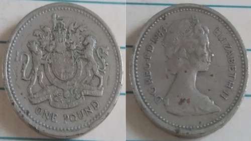 1983 - UK - One Pound - ER II - Edge  Incuse lettering - Demonetised Oct 2017 -Nickel-Brass