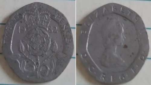 1982 - UK - 20 Pence - ER 11 - Demonetised No -Copper-nickel