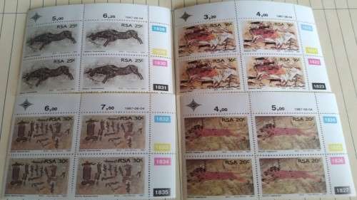 1987 - RSA - Rock Paintings -  16 stamps - Control Blocks