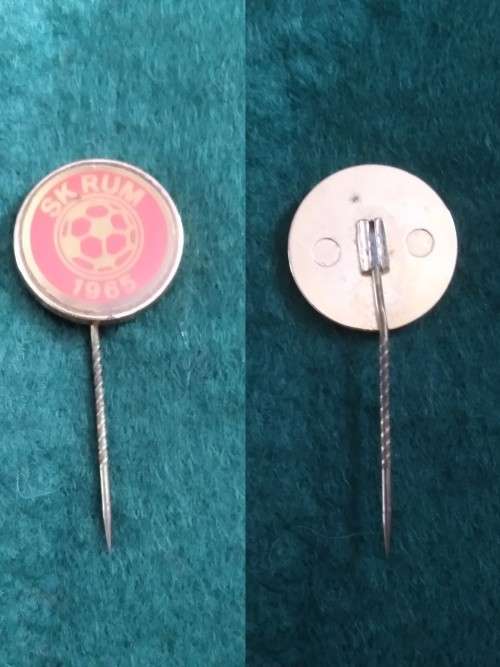 Pin - 1965 - Austria- Soccer Team ` SK RUM`