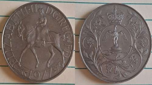 1977  - Queen Elizabeth II Silver Jubilee Commemorative  Coin - UNC/AU
