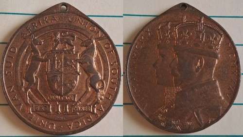 1937 - Bronze Souvenir Medal - Silver Jubilee of King George V and Queen Mary