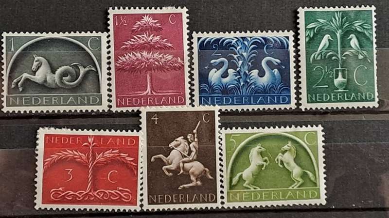 1943 - Nederland -  WM - Unused - 1, 1½, 2,  2½, 3, 4, 5 - Germanic Symbols