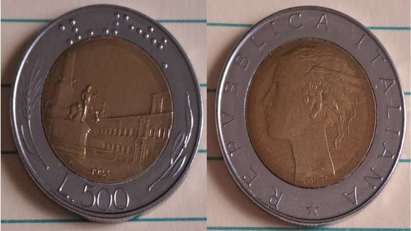 1986 - Italy - L.500 - Piazza del Quirinale - Demonetised Feb 2002 - Bimetallic