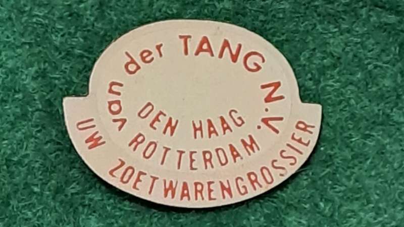 Pin: Vintage Dutch Advertising  - ` van der Tang N.V Den Haag UW Zoetwarengrossier``