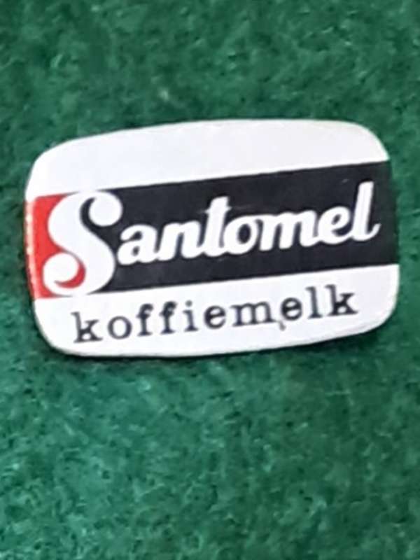 Pin: Vintage Dutch Advertising  - `Sanlomel Koffiemelk`
